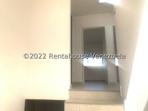 Imagen 10 de 16 de Townhouse En Venta, Puerta Maraven, Punto Fijo.