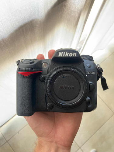 Nikon D7000 Lente 55-200