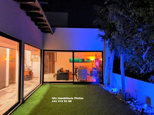 Residencia Con Alberca En Balcones De Juriquilla