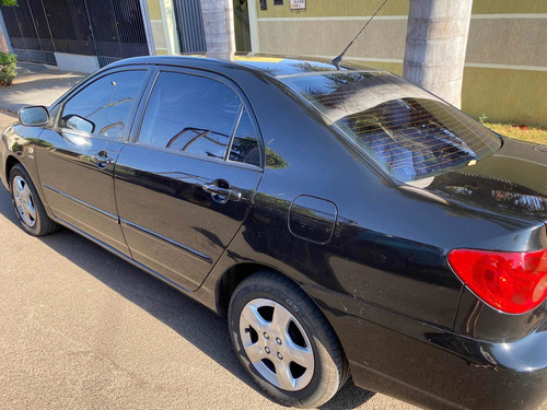 Imagem 3 de 8 de Toyota Corolla 2005 1.8 Aut. 5p
