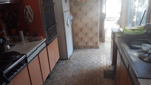 Imagen 7 de 8 de Casa Chalet En Venta + Lote Boulogne Sur Mer 1400 Ituzaingo