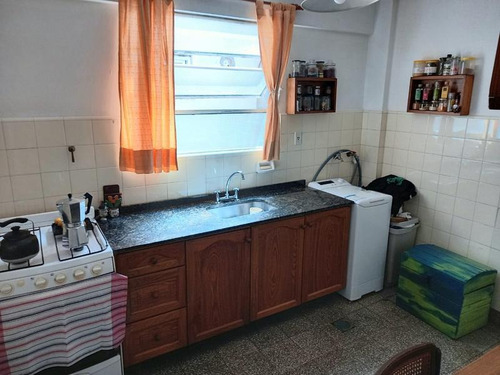 Imagen 10 de 11 de Departamento De 2 Ambientes Con Balcón. Super Cómodo!