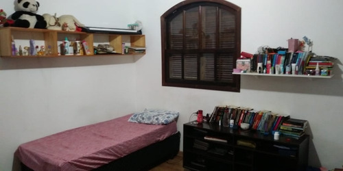 Vendo Sobrado Com Três Dormitórios Salão De Festas (vi382)