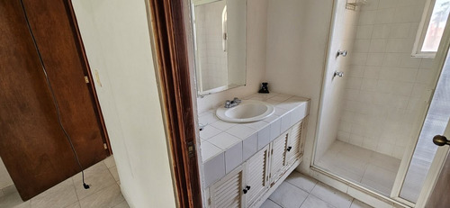 Casa En Condominio En Venta En Fraccionamiento Burgos, Temixco, Morelos.