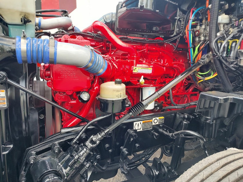 Kw T680 Azul 2016,camiones,cummins