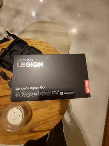 Lenovo Legion Go 8apu1