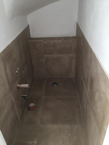 Duplex En Venta En Los Hornos