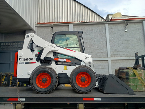 Minicargador Bobcat Seminuevo, Importado, Con Cabina, Usado