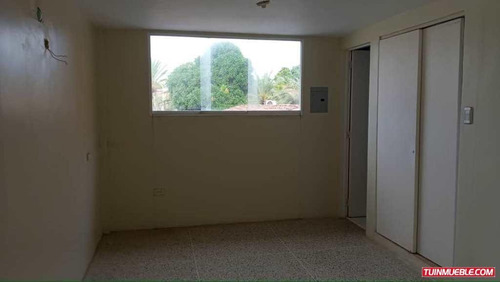 Imagen 4 de 9 de Casas En Venta