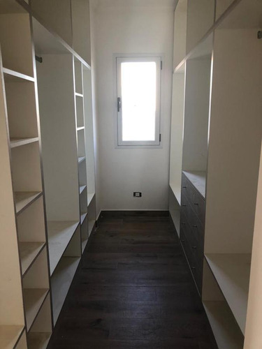 Casa En Venta En El Cantón Norte