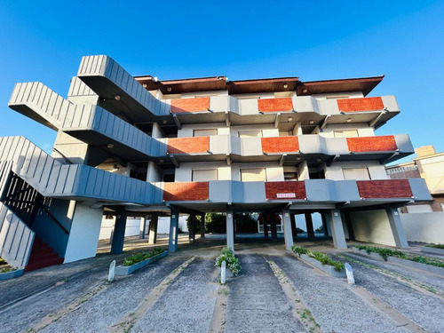 Departamento Villa Gesell - Almanzor - 135 Entre 1 Y Playa - Venta - Alici