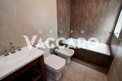 Imagen 10 de 29 de Duplex En Venta En Country Moreno
