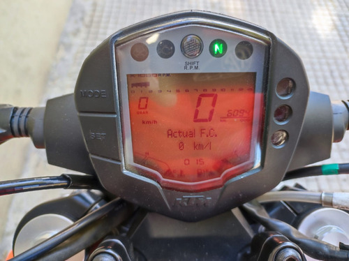 Imagen 11 de 21 de Ktm Duke 250 6500km Excelente Estado !!!