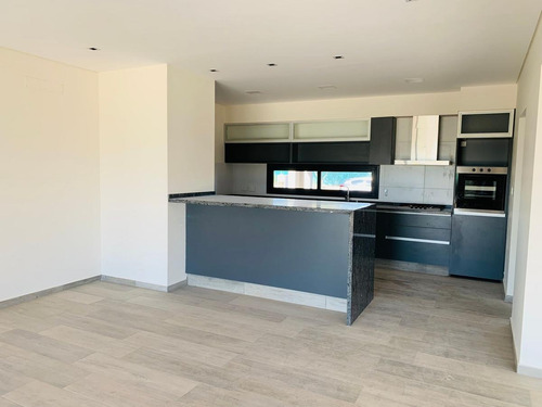 Imagen 11 de 22 de Venta Casa A Estrenar En La Cascada Country Golf
