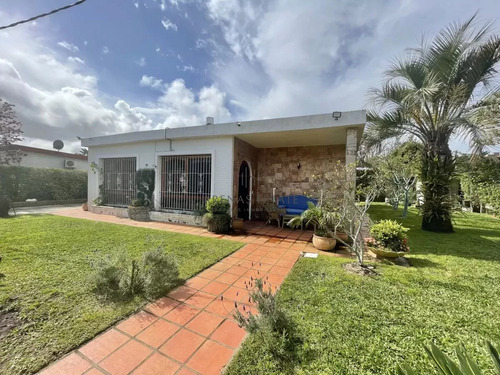 Casa En Venta De 3 Dormitorios En La Mansa , Punta Del Este , Maldonado 