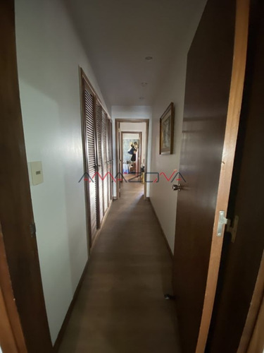Imagen 18 de 24 de Edificio Varadero. Puerto Puerto Punta Del Este, 4 Dormitorios 3 Baños Y Toilette. Estufa A Leña.