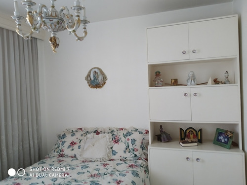 Los Palos Grandes Hbr. Excelente Apartamento, Con Amplia Vista Al Avila. Agua Propia. Preco $ 120000