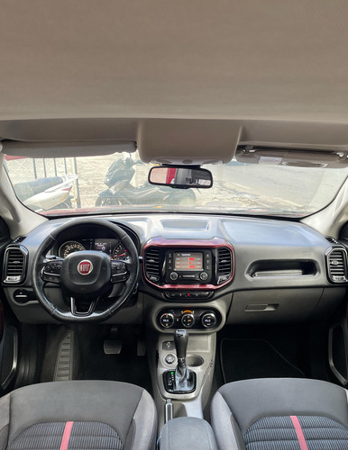 Fiat Toro 1.8 16v Freedom Flex 4x2 Aut. 4p