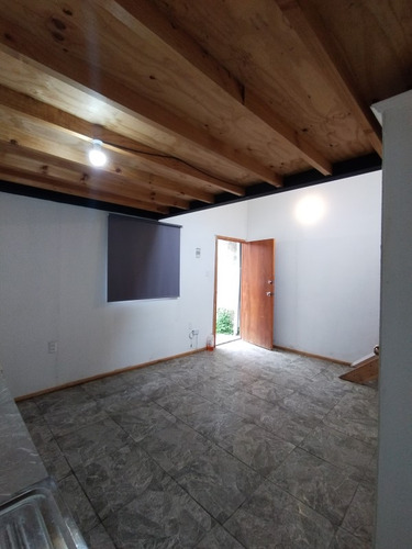 Arriendo Loft 1d/2b A Pasos De Avenida Alemania, Valparaíso.