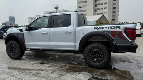 Ford Lobo Raptor 5.2 V8 R 4Wd At