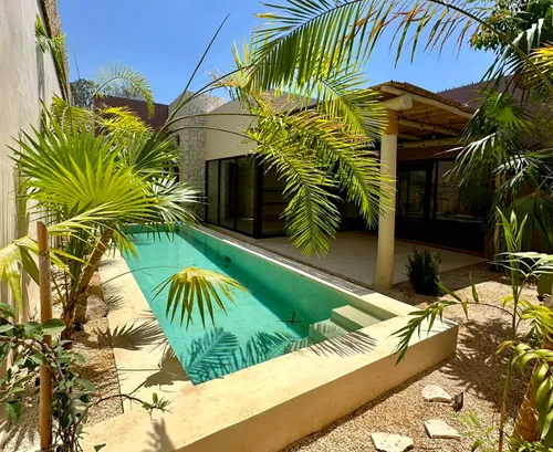 Casa En Venta En Cholul De 1 Planta, Al Norte De Mérida