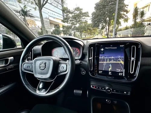 Volvo XC40 2.0 T5 Awd R-design