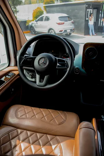 Mercedes-Benz Sprinter 20 Pasajeros