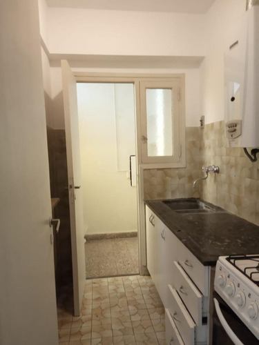 Imagen 7 de 7 de Ug-departamento 3 Ambientes Con Cochera Fija. Chauvin