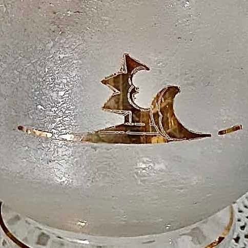 Antiguo Botellón Licorera Detalles En Oro