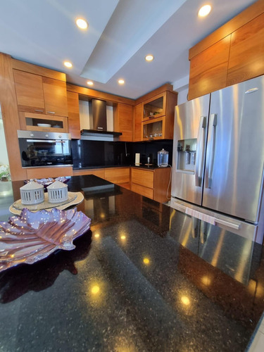 Venta De Apartamento Sin Amueblar 3 Habitaciones Alma Rosa 1