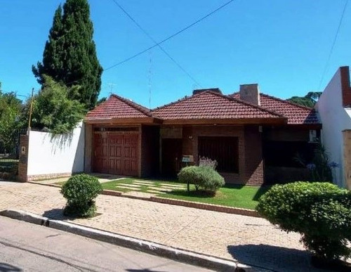 Imagen 2 de 14 de Casa En Venta En José C Paz