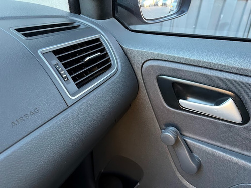 Imagen 24 de 25 de Volkswagen Suran 2018 / 47000km Unico Dueño, Impecable