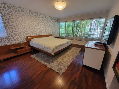 Imagen 12 de 30 de Alquilo Lujoso Apto 275 Mts (3.000 Sq/ft), 4 Hab, 5 Baños, Piscina, Seguridad 24 Hrs, Cámaras De Seguridad, 3 Puestos.