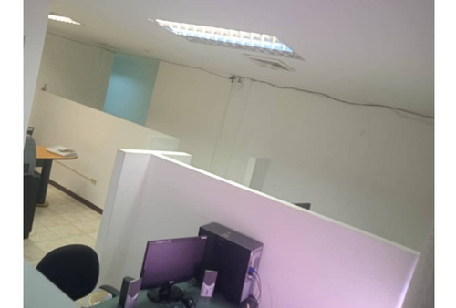 Imagen 8 de 9 de Alquilo Local Comercial Cc. Galeno Center.