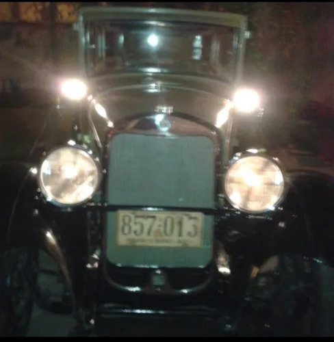 Studebaker Erskin Royal Sedan De Luxe