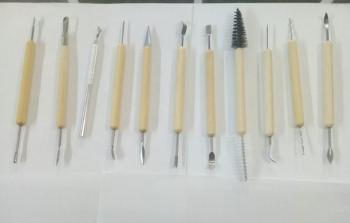 Imagen 2 de 2 de Paquete Barro Natural Para Modelar 10k + Set De Herramientas
