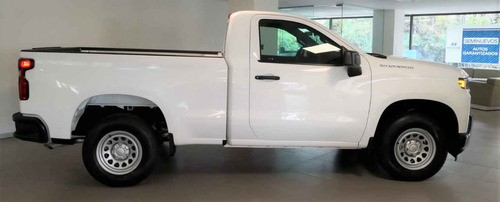 Imagen 6 de 15 de Chevrolet Silverado 2020 2p 1500 Wt Cr 4x2 A