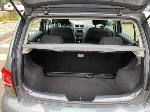 Volkswagen Fox 1.6 Connect Total Flex I-motion 5p