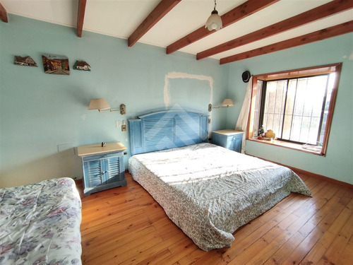 Casa En Venta 5d 3b Los Romeros ,concón