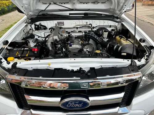 Ford Ranger XLT 4X4 2.600 GSL FULL
