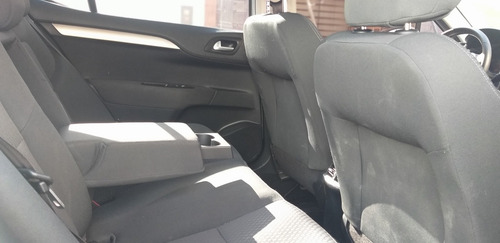 Imagen 8 de 8 de Citroën C4 Lounge 2015 1.6 Tendance At6 Thp 163cv