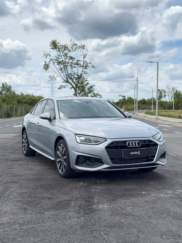 Audi A4 2.0 40 Tfsi Front