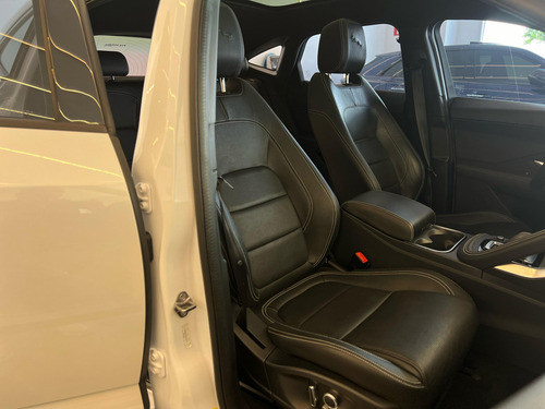 Jaguar E-Pace 2.0 16V P250 FLEX R-DYNAMIC S AWD AUTOMÁTICO