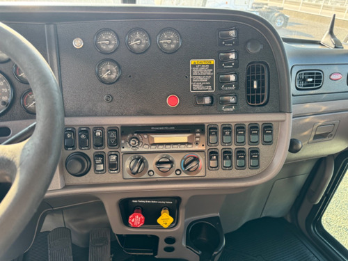Peterbilt 367 Tipo Pipa De 20,000 Litros