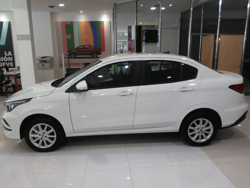 Imagen 17 de 17 de Fiat Cronos 1.3 Drive My23 Mt5 0km 2023