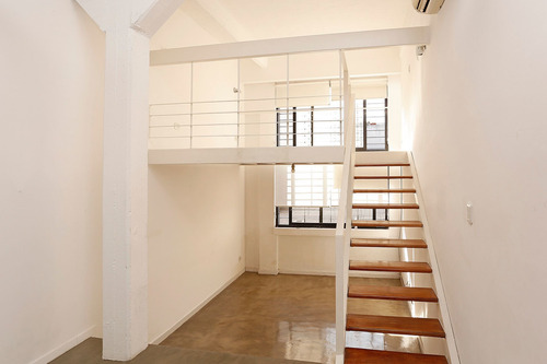 Imagen 1 de 22 de Venta Loft 2 Amb Muy Luminoso Cochera Y Parrilla