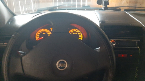 Fiat Siena 2006 1.0 Fire Flex 4p