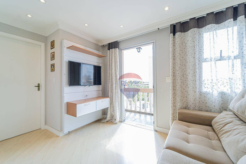 Imagem 2 de 21 de Apartamento À Venda Com 2 Quartos Por R$ 240 Mil - Ap0120