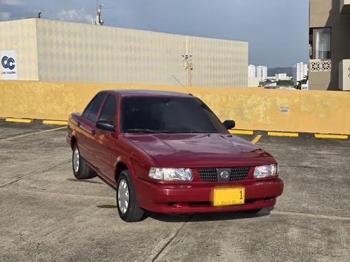 Nissan Sentra 1.6 B13 Lujo