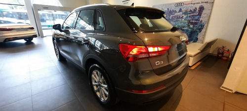Imagen 7 de 25 de Audi Q3 0km 2022 35 Tfsi 150cv Audibsas 2021 Automatica